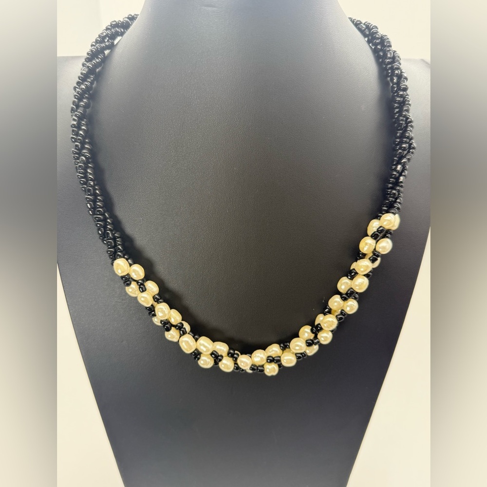 Faux Pearl Black‎ White Glass Bead Necklace Classic Monochrome Gift Collar Style